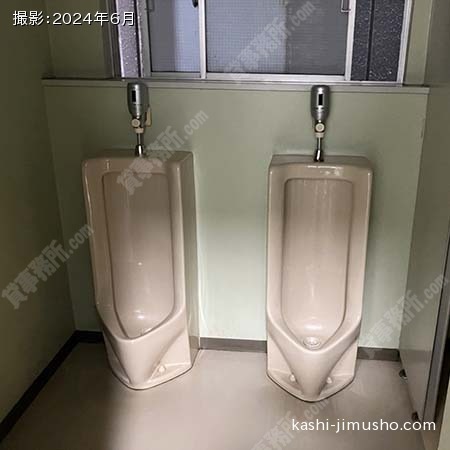 男性トイレ