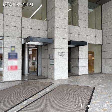 ビル入口