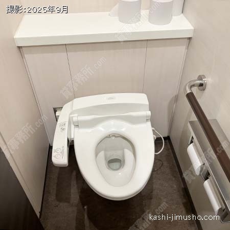 男性トイレ