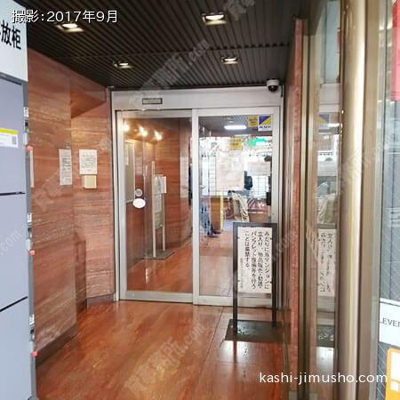 ビル入口