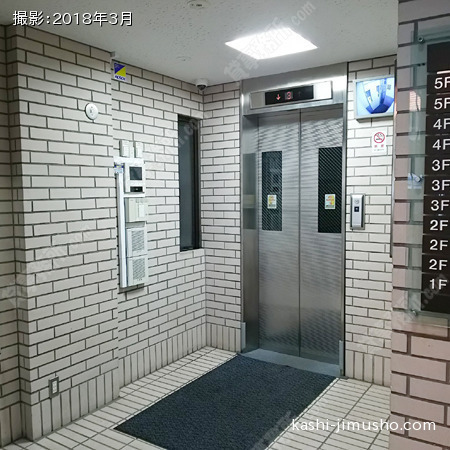 エントランス①