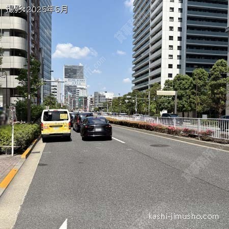 前面道路(青梅街道)