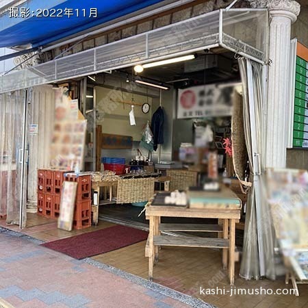 ビル前面
