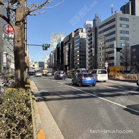 前面道路(甲州街道)