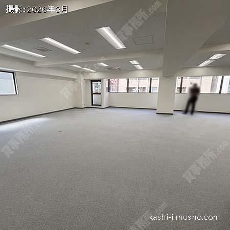 貸室内(4階) 貸室内(4階)