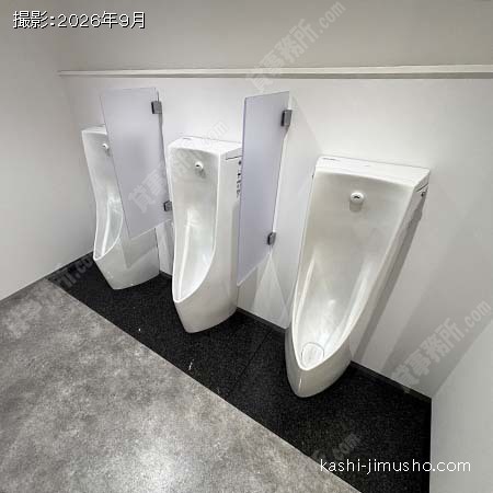 男性トイレ 男性トイレ