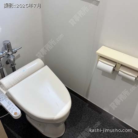男性トイレ