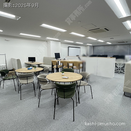 貸室内(2階) 貸室内(2階)