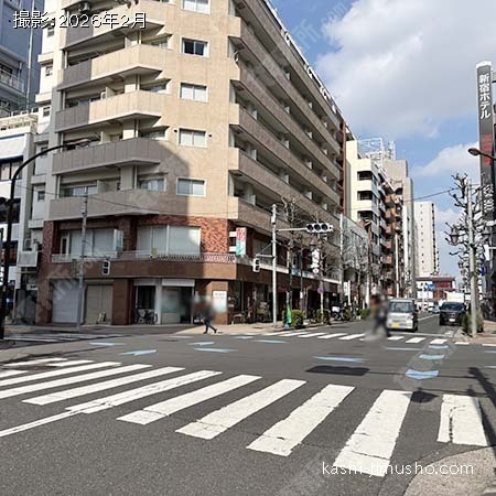 前面道路(花園通り）