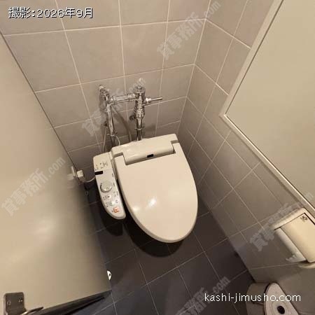 女性トイレ 女性トイレ
