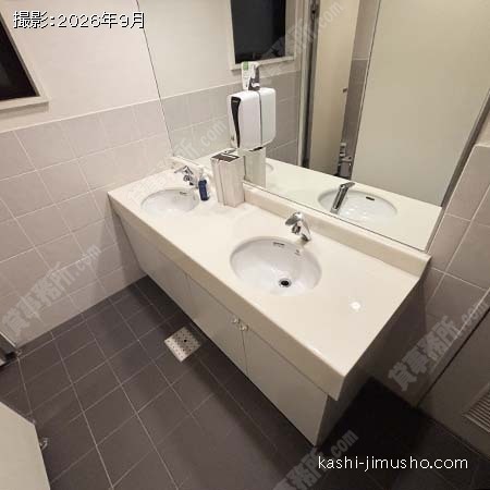女性トイレ 女性トイレ