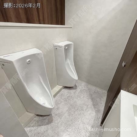 男性トイレ 男性トイレ