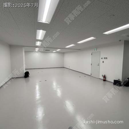 貸室内(2階01区画)