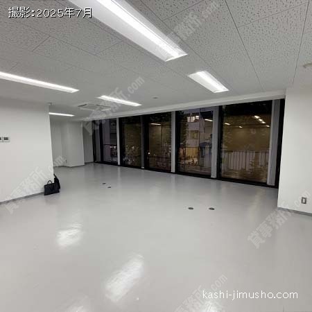 貸室内(2階01区画)