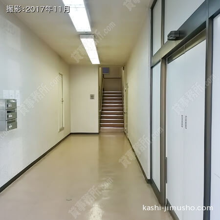 エントランス①
