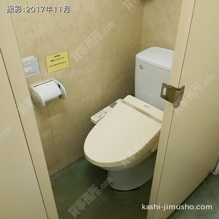 男性トイレ③