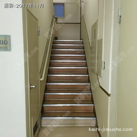 共用階段