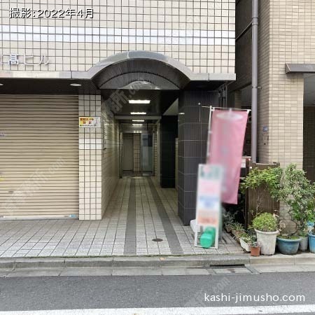 ビル入口