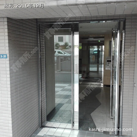 ビル入口②