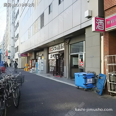 ビル正面