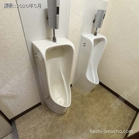 男性トイレ