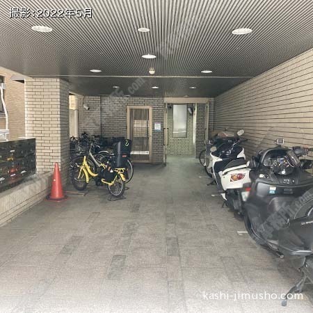 ビル入口