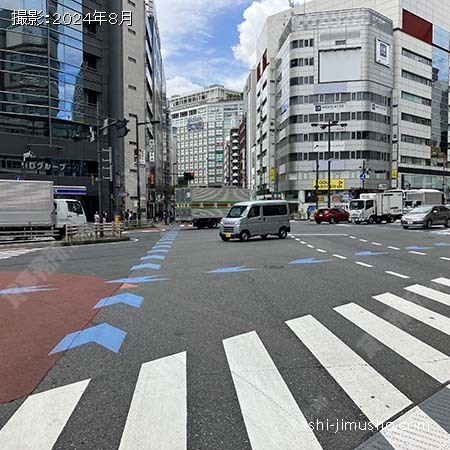 前面道路(甲州街道)