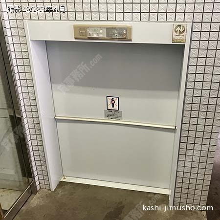 貨物用エレベーター