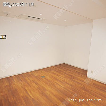 貸室内(2階) 貸室内(2階)