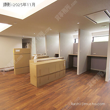 貸室内(2階) 貸室内(2階)