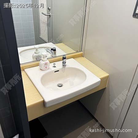 男性トイレ(3階) 男性トイレ(3階)