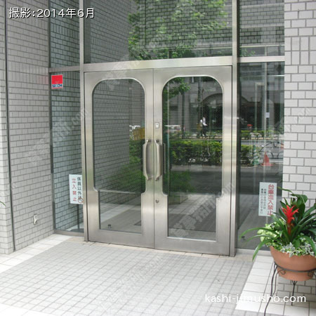 エントランスドア エントランスドア