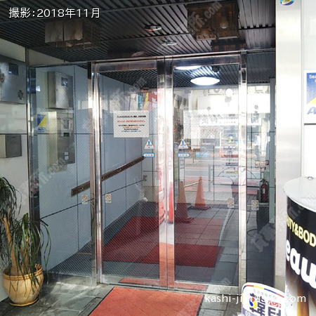 入口ドア
