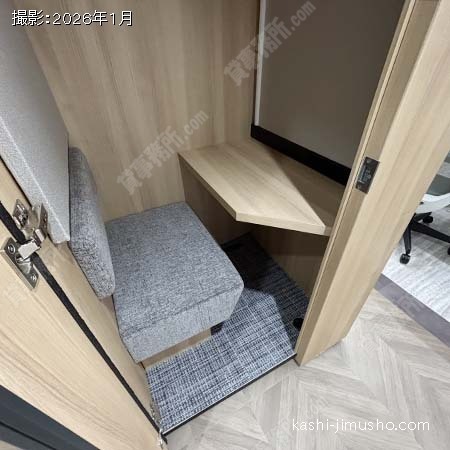 貸室内(2階) 貸室内(2階)