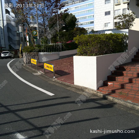 ビル入口