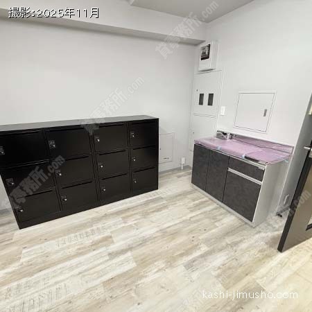 貸室内(4階) 貸室内(4階)