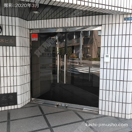 ビル入口