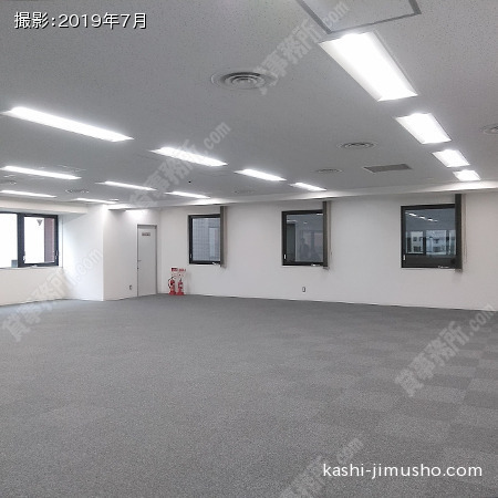 貸室内(8階)