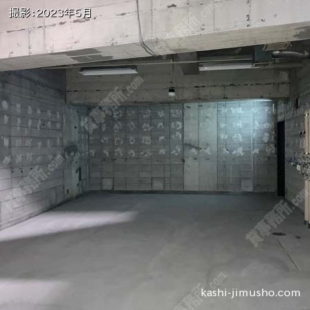 貸室内(B2階)