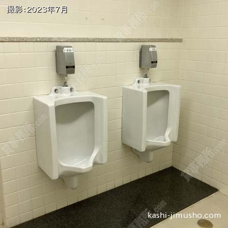 男性トイレ(10階)