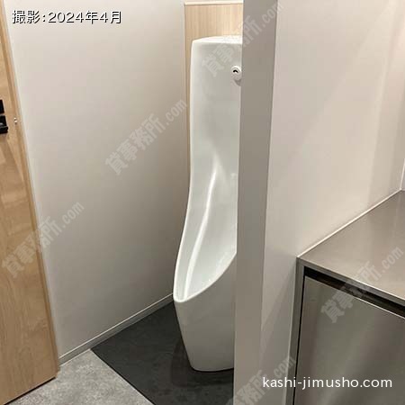 男性トイレ