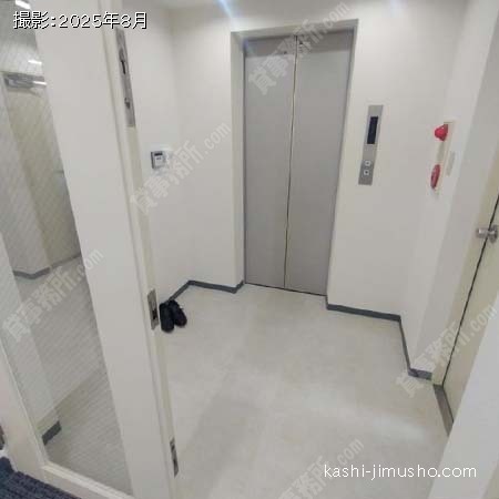 貸室階エレベーター