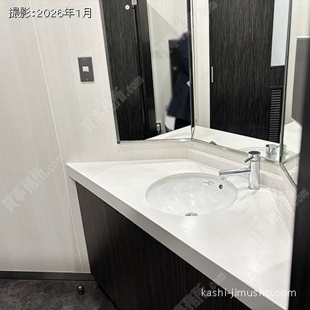 女性トイレ 女性トイレ