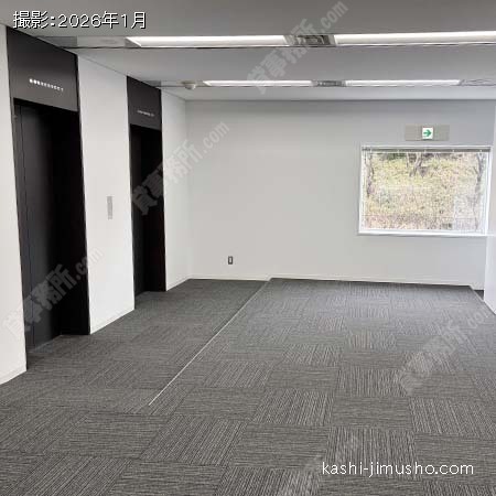 貸室階エレベーターホール 貸室階エレベーターホール