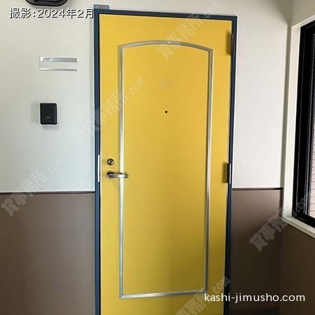貸室入口(2階201号室)