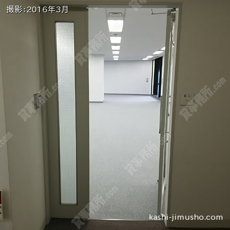 貸室入口(3階)