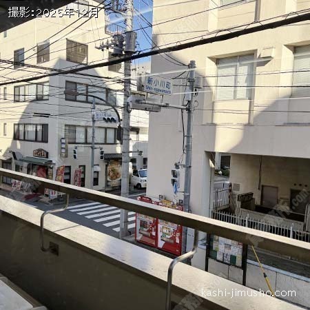 バルコニー バルコニー