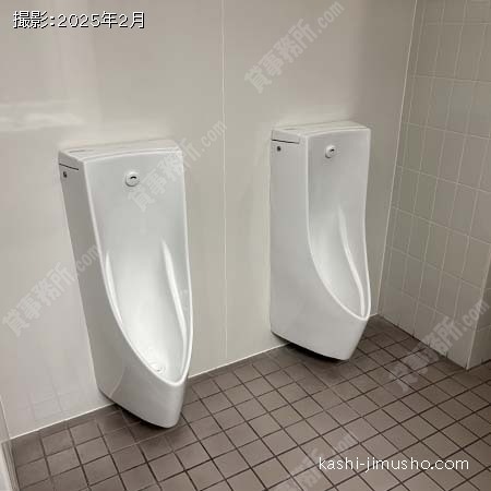 男性トイレ