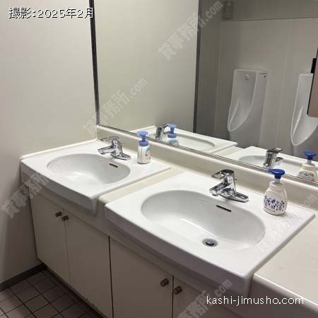 男性トイレ