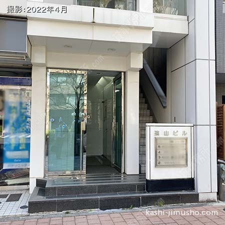ビル入口